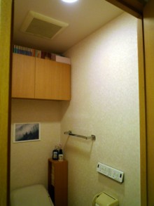 見た目すっきり・お掃除ラクラク・シンプルドレッサー♪　世田谷区S様邸